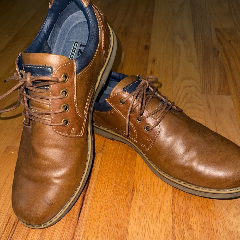 Izod Men’s Brown Leather memory foam Shoes 11.5